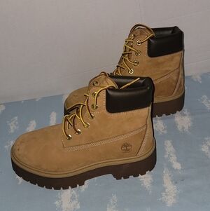 Timberland Men’s Tan Nubuck Padded-Collar Work Boots Size 8 1/2